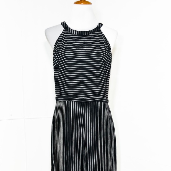 Skies Are Blue Tie Back Black White Striped Pinafore Flare Leg Cropped Jumpsuit - Picture 8 of 16